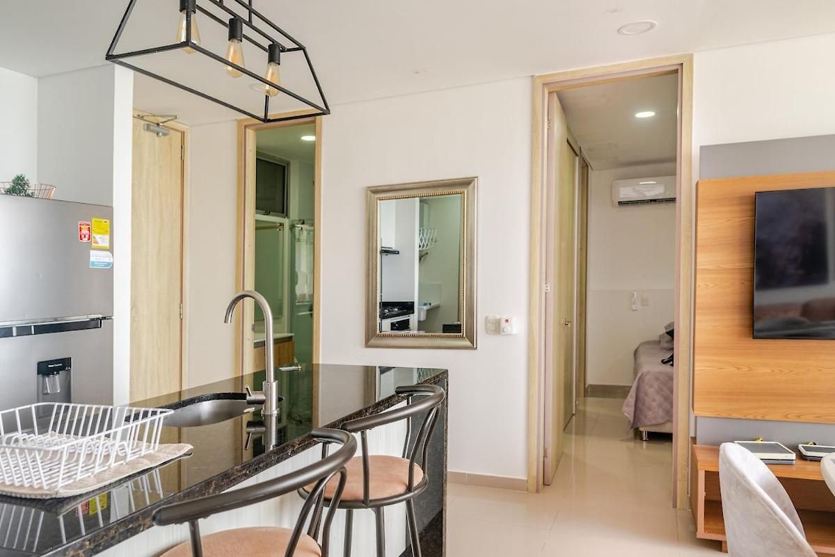 Apartamento Moderno Y Lujoso Con Vista Al Mar Piso19 - Cerca A La Ciudad Amurallada Cartagena