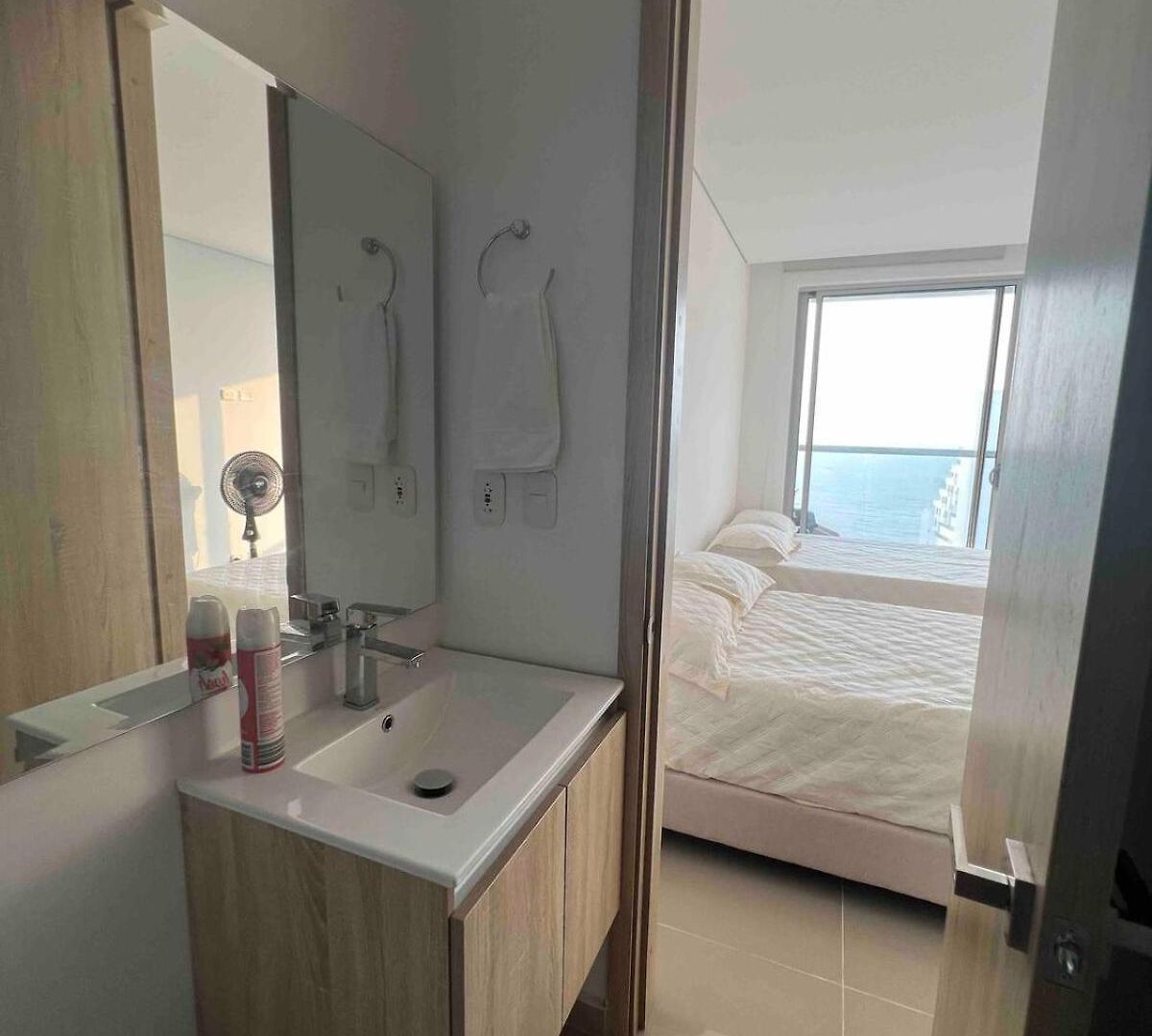 Moderno Y Lujoso Con Vista Al Mar Piso19 - Cerca A La Ciudad Amurallada Apartamento *