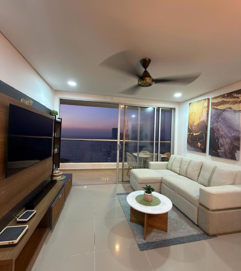 Apartamento Moderno Y Lujoso Con Vista Al Mar Piso19 - Cerca A La Ciudad Amurallada Cartagena