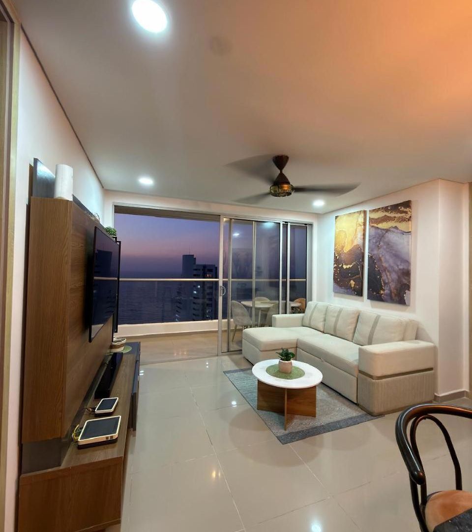 Apartamento Moderno Y Lujoso Con Vista Al Mar Piso19 - Cerca A La Ciudad Amurallada