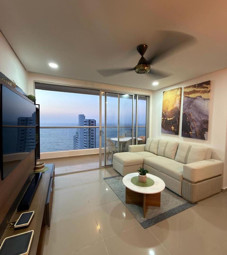 Moderno Y Lujoso Con Vista Al Mar Piso19 - Cerca A La Ciudad Amurallada Apartamento