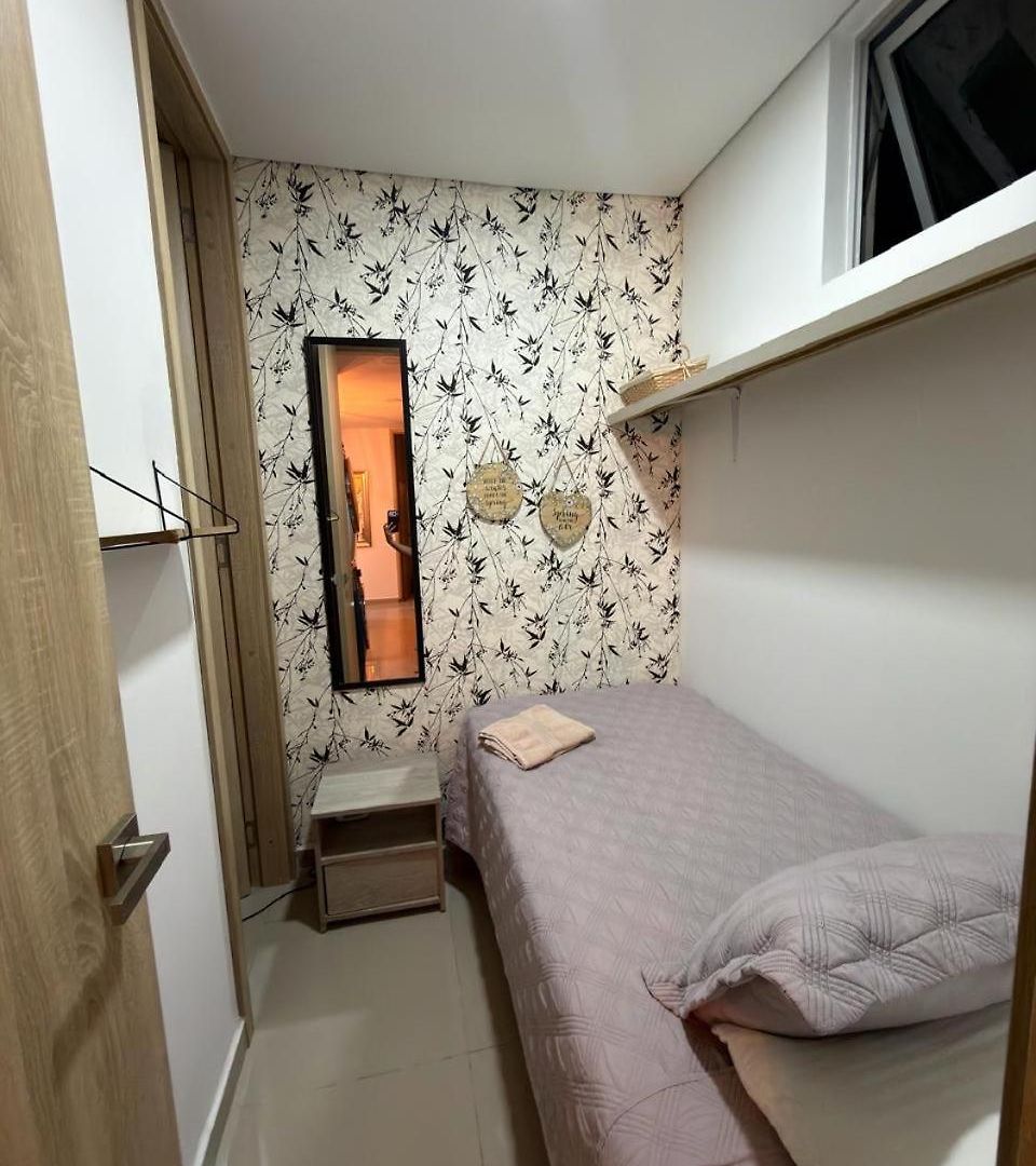 Apartamento Moderno Y Lujoso Con Vista Al Mar Piso19 - Cerca A La Ciudad Amurallada Cartagena