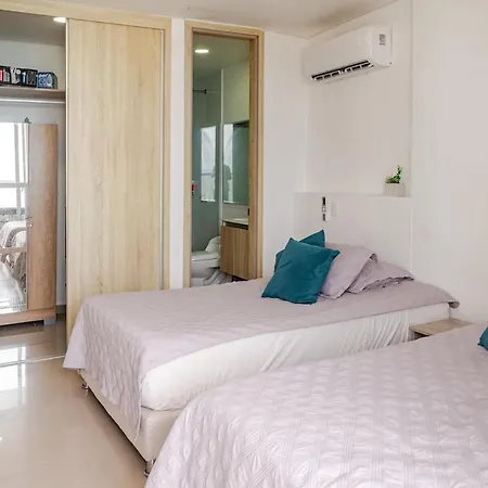 Apartamento Moderno Y Lujoso Con Vista Al Mar Piso19 - Cerca A La Ciudad Amurallada Cartagena
