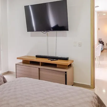 Moderno Y Lujoso Con Vista Al Mar Piso19 - Cerca A La Ciudad Amurallada *