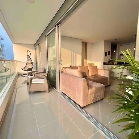 Apartamento Moderno Y Lujoso Con Vista Al Mar Piso19 - Cerca A La Ciudad Amurallada