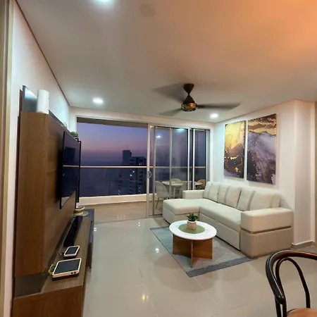 Apartamento Moderno Y Lujoso Con Vista Al Mar Piso19 - Cerca A La Ciudad Amurallada