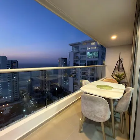 Apartamento Moderno Y Lujoso Con Vista Al Mar Piso19 - Cerca A La Ciudad Amurallada *