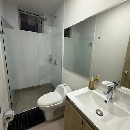 Moderno Y Lujoso Con Vista Al Mar Piso19 - Cerca A La Ciudad Amurallada Apartamento *