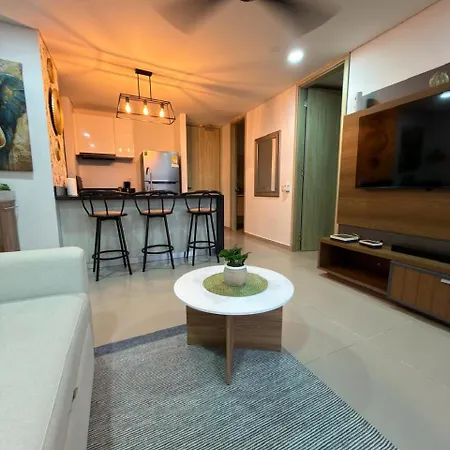 Apartamento Moderno Y Lujoso Con Vista Al Mar Piso19 - Cerca A La Ciudad Amurallada *